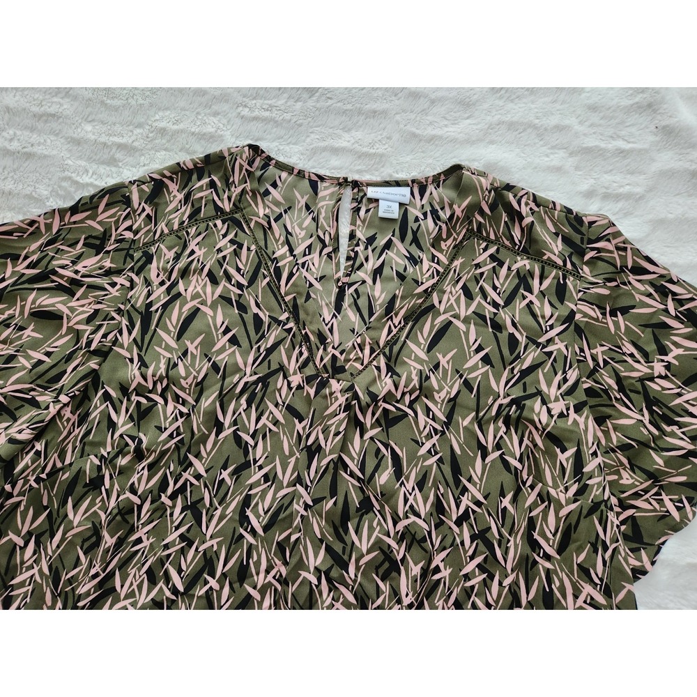Liz Claiborne Short Flutter Sleeve Olive Green And Pink Pattern Blouse Womens 3X
